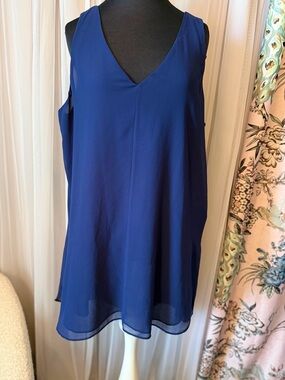 White House Black Market Royal Blue V-Neck Sleeveless Tunic Blouse